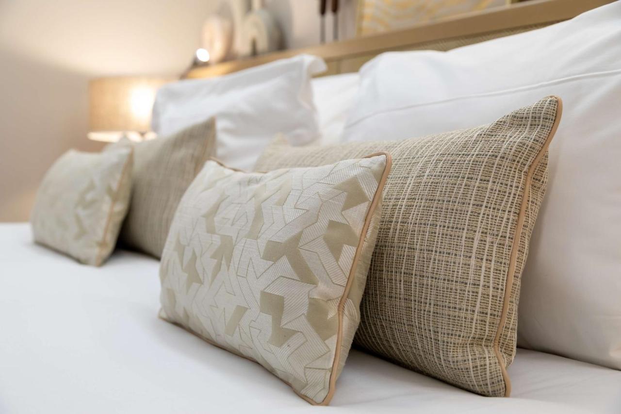 Hotel Camille Paris Tapestry Collection By Hilton Экстерьер фото