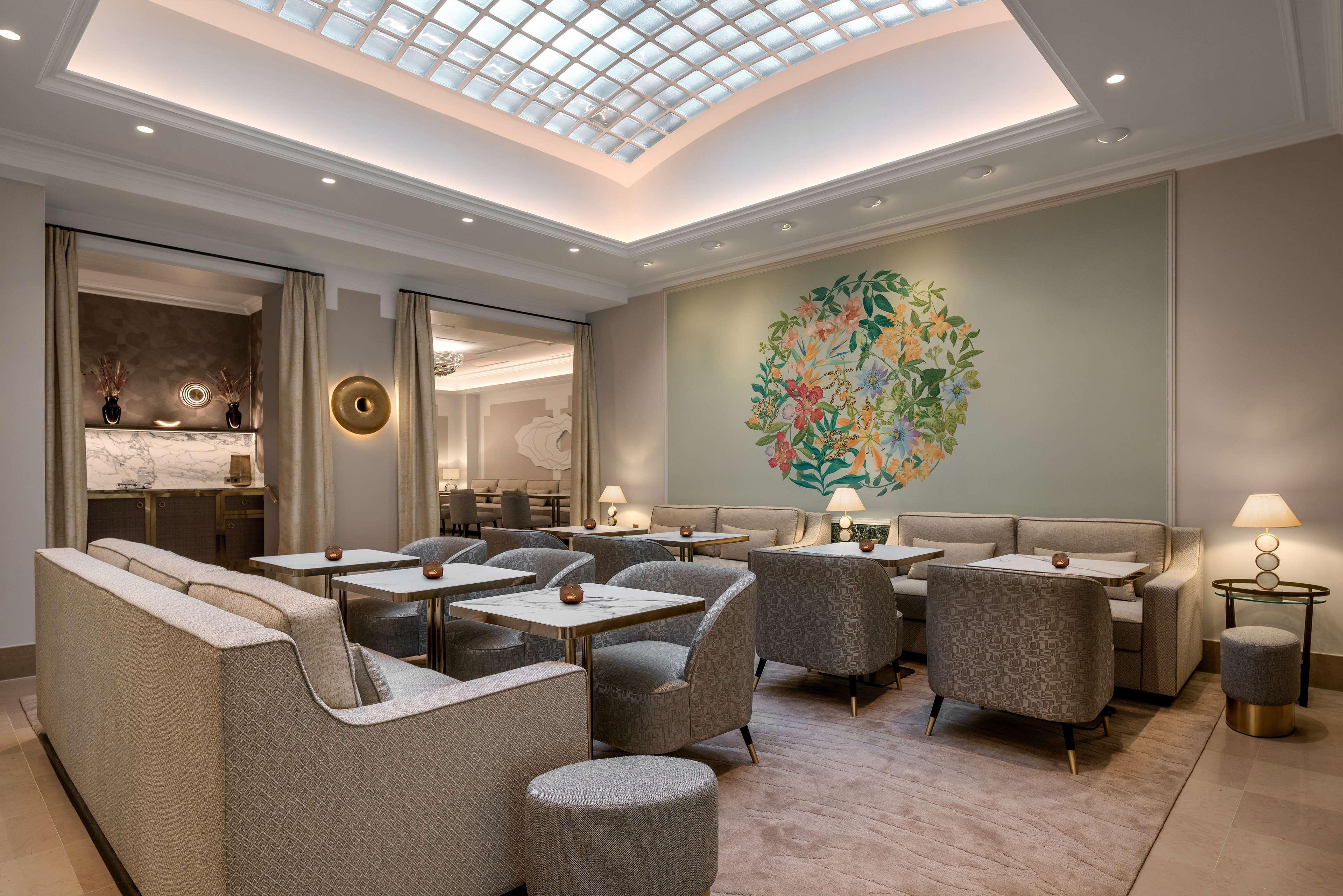 Hotel Camille Paris Tapestry Collection By Hilton Экстерьер фото